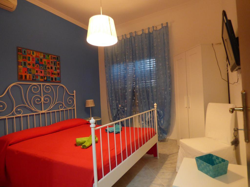 La Darsena Di Fiumicino Bed and Breakfast Δωμάτιο φωτογραφία