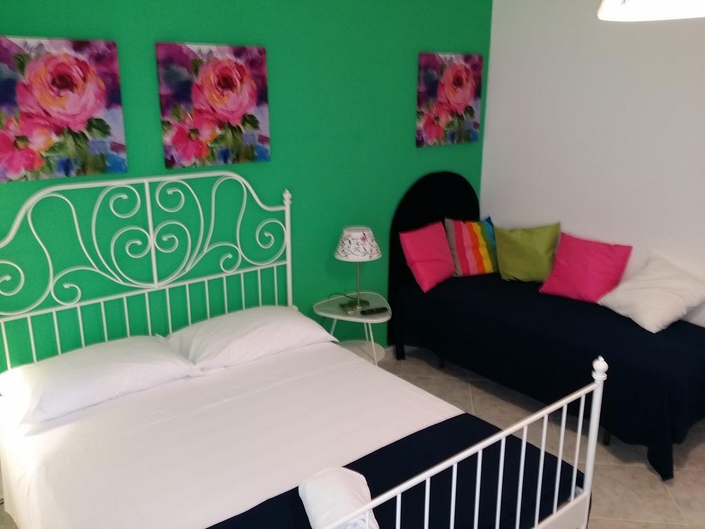 La Darsena Di Fiumicino Bed and Breakfast Δωμάτιο φωτογραφία